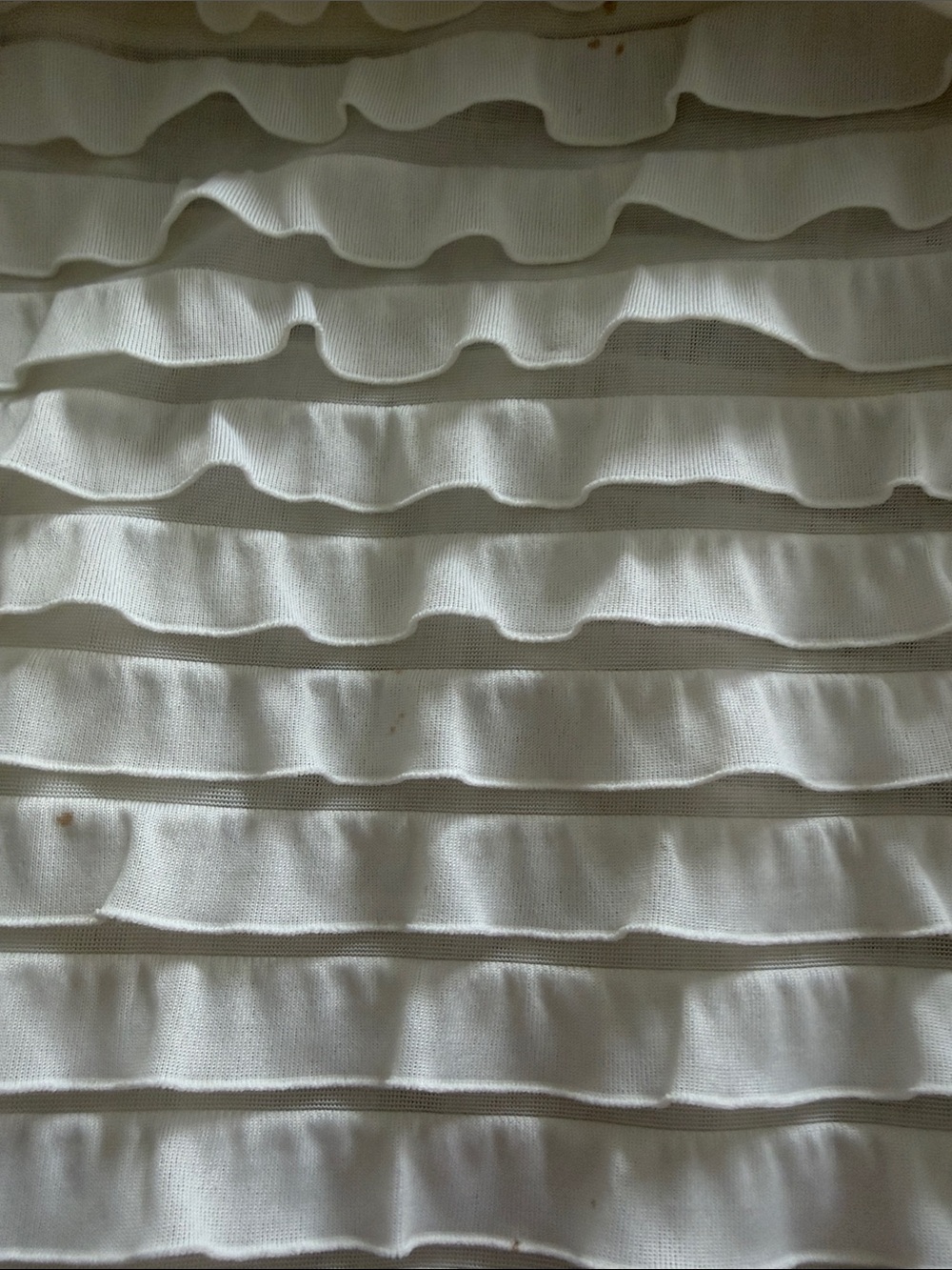 Energie White Ruffle Cami Tank Top - Picture 4 of 6